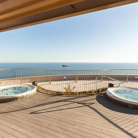 Apartment Intempo Luxury Ocean Views