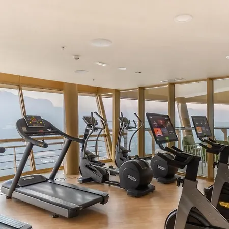 Intempo Luxury Ocean Views Lägenhet